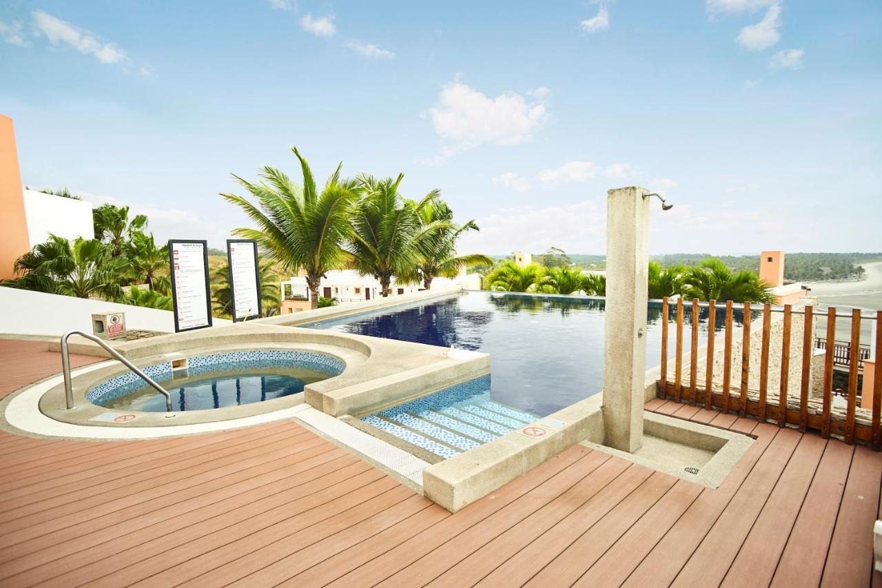Royal Decameron Mompiche Exterior photo