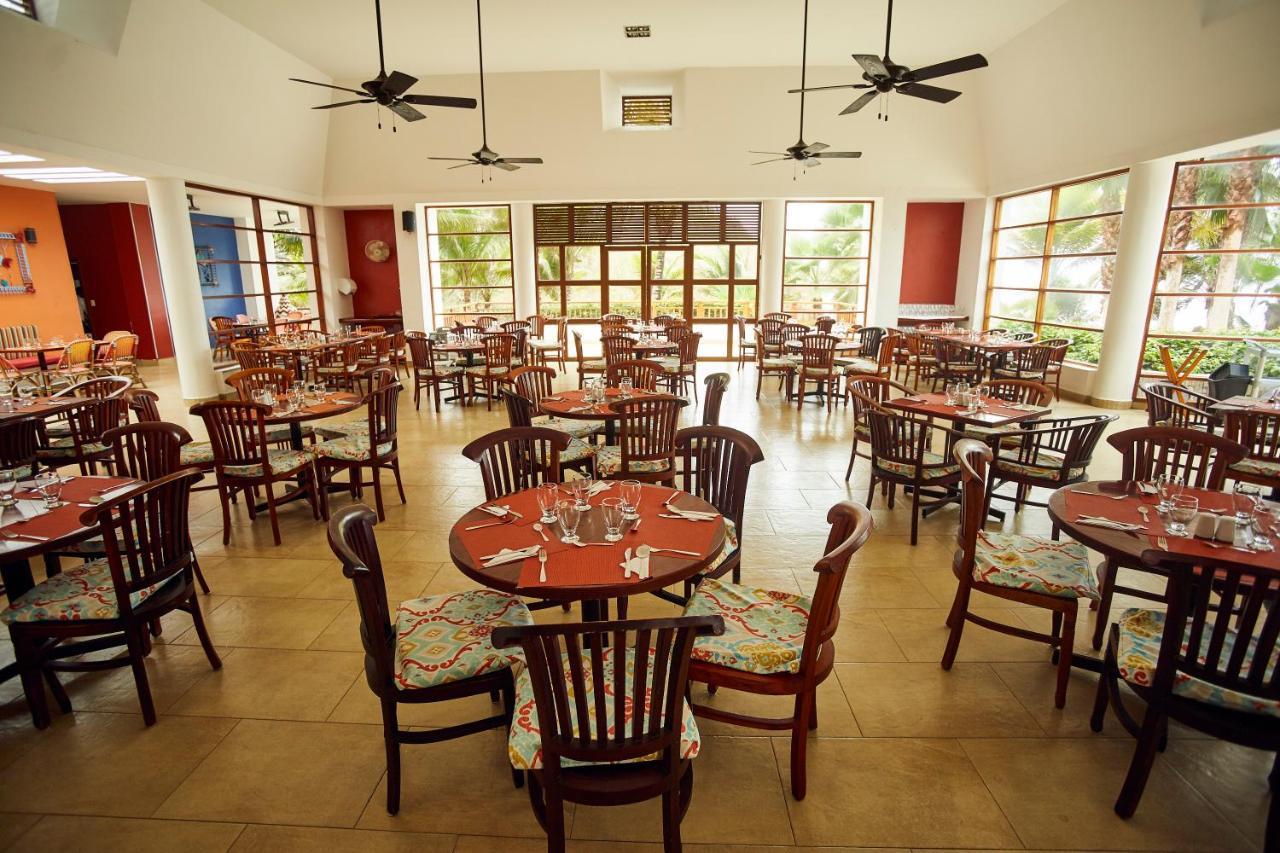 Royal Decameron Mompiche Exterior photo